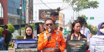 Momentum Harkitnas, KAI Daop 7 Madiun Gandeng Generasi Muda Kampanyekan Keselamatan di Perlintasan Kediri