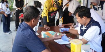 Dekatkan Pelayanan, Imigrasi Kediri Buka Layanan Eazy Passport dan Cek Kesehatan Gratis di Area CFD