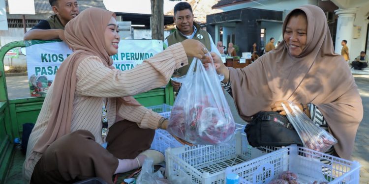 Tekan Lonjakan Harga Jelang Iduladha, Pemkot Kediri Serbu Kecamatan Mojoroto dengan Pangan Murah