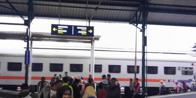 Libur Sekolah, 5.310 Tiket KA Ekonomi Komersial Berdiskon 30 Persen di Daop 7 Madiun Ludes Dipesan