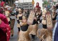 Merti Dusun Kirab Nawa Tirta Kencana Warnai Puncak Grebek Suro di Kelurahan Pesantren