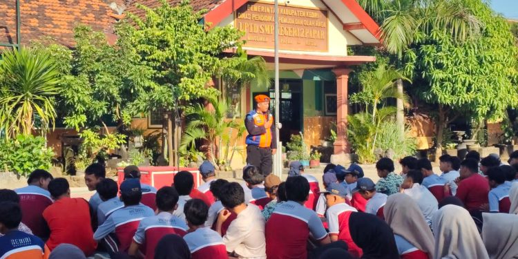 KAI Daop 7 Madiun Edukasi Ratusan Siswa dan Guru Terkait Keselamatan Jalur Kereta Api
