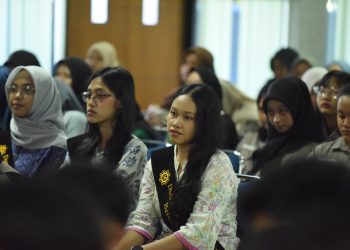 Mbak Wali Hadiri Student Talkshow, Ajak Pelajar Kediri Kolaborasi Lawan Stigma Kesehatan Mental