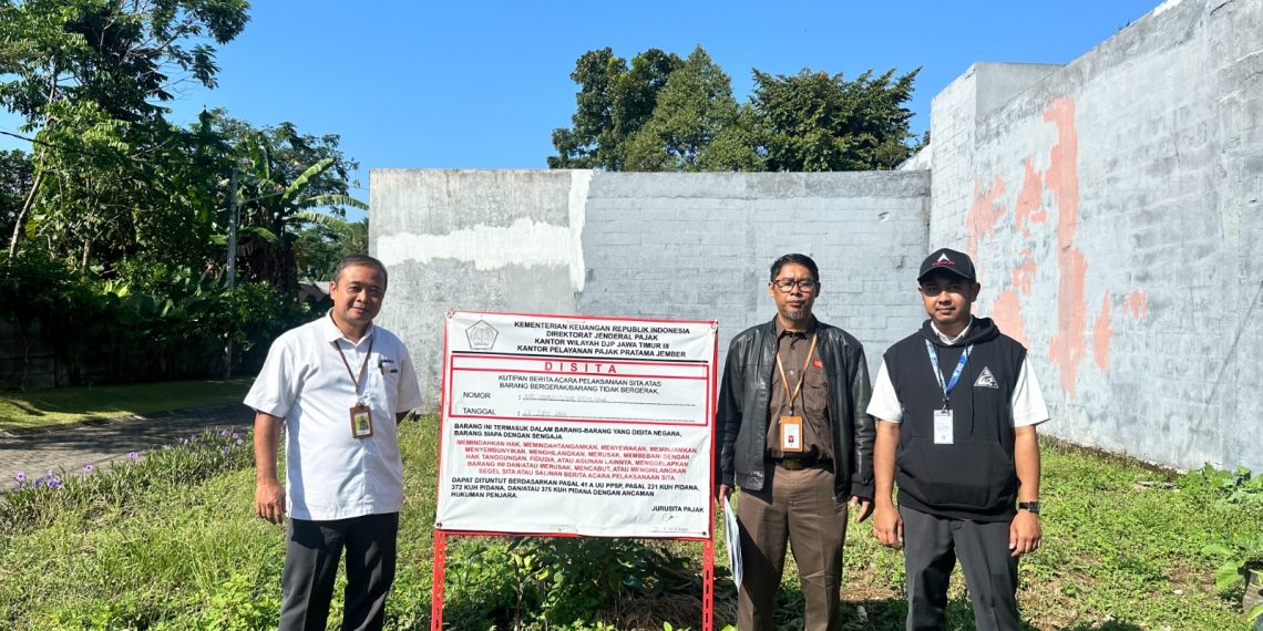 Pekan Sita Serentak di Jawa Timur, Tiga Kanwil DJP Sita Ratusan Aset Penunggak Pajak Senilai Rp24,9 Miliar