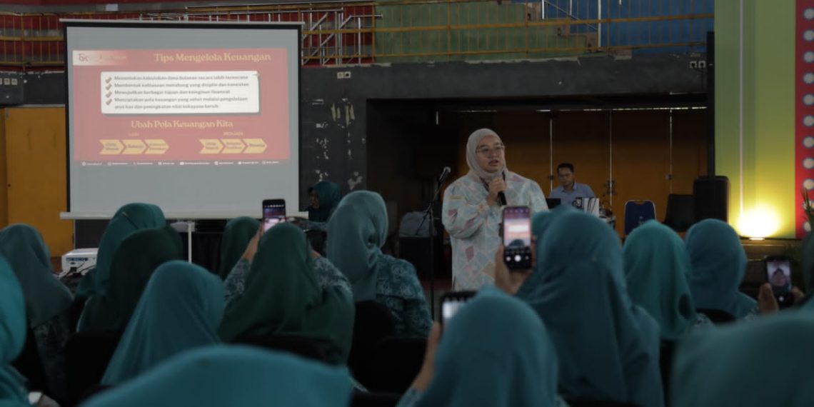 Gencarkan Literasi Keuangan Perempuan, Pemkot Kediri dan OJK Edukasi Ratusan Kader PKK Melalui Program SICANTIK