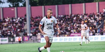 Persik Kediri Resmi Berpisah dengan Bek Senior Novri Setiawan Pasca-Satu Musim Kebersamaan