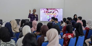 Gencarkan Literasi Keuangan Perempuan, Pemkot Kediri dan OJK Edukasi Ratusan Kader PKK Melalui Program SICANTIK