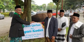 Pemkab Kediri Salurkan Hewan Kurban Iduladha 1447 H