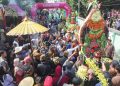 Wali Kota Vinanda Prameswati Berangkatkan Kirab Budaya Pesanggrahan Siti Inggil Lirboyo