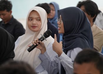 Manfaatkan Libur Sekolah, Kelurahan Ngampel dan KIM Media Warga Edukasi Pelajar Bijak Bersosial Media
