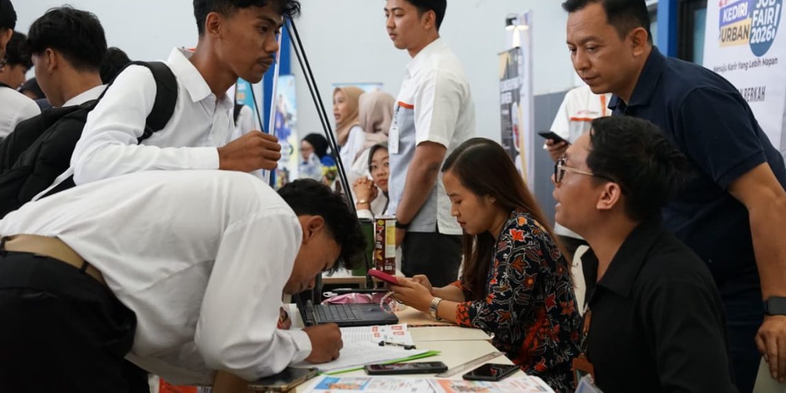 Buka Kediri Urban Job Fair 2026, Wali Kota Vinanda Prameswati Targetkan Angka Pengangguran Turun Hingga 3,5 Persen