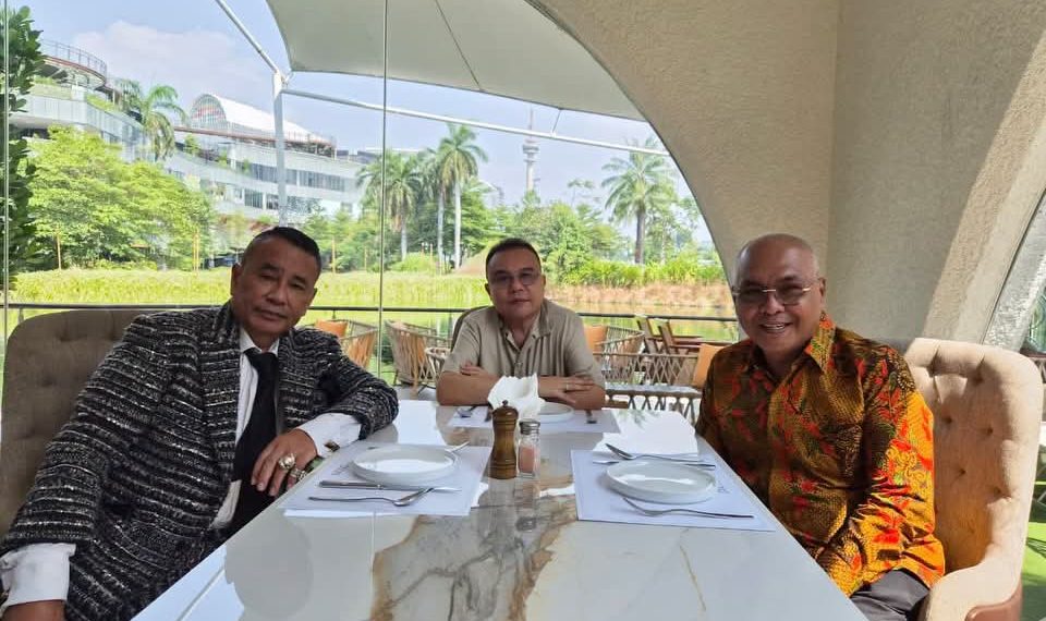 PWI Pusat Cabut Laporan Usai Hotman Paris Sampaikan Permohonan Maaf, Sufmi Dasco Jadi Mediator