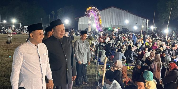Ribuan Warga Dawung Gelar Genduri Akbar Bersih Desa, Cak Hadi Ajak Rawat Tradisi dan Kerukunan