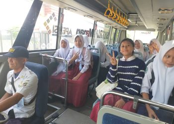 Hari Pertama MPLS, Dinas Perhubungan Kota Kediri Optimalkan Layanan Bus Sekolah Gratis