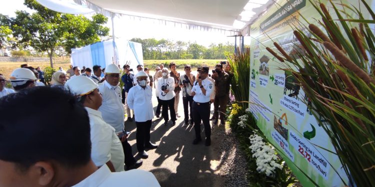 Menteri Lingkungan Hidup Apresiasi Pengelolaan Sampah Jombang, Targetkan Adopsi Nasional dalam Dua Tahun
