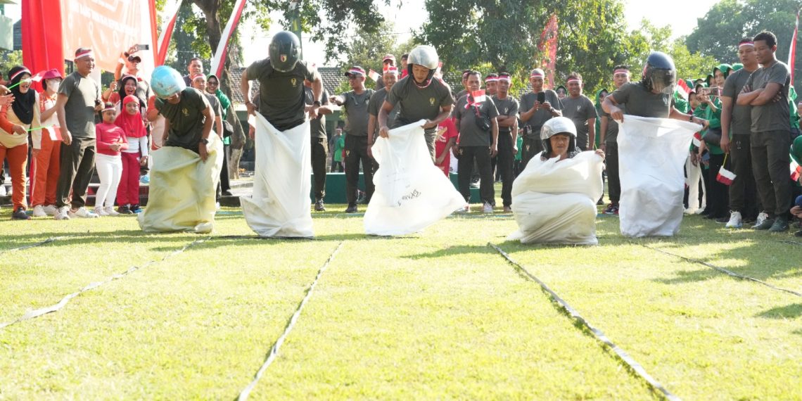 Semarakkan HUT Ke-81 RI, Kodim 0809/Kediri Gelar Lomba Kemerdekaan Bersama Keluarga Besar TNI
