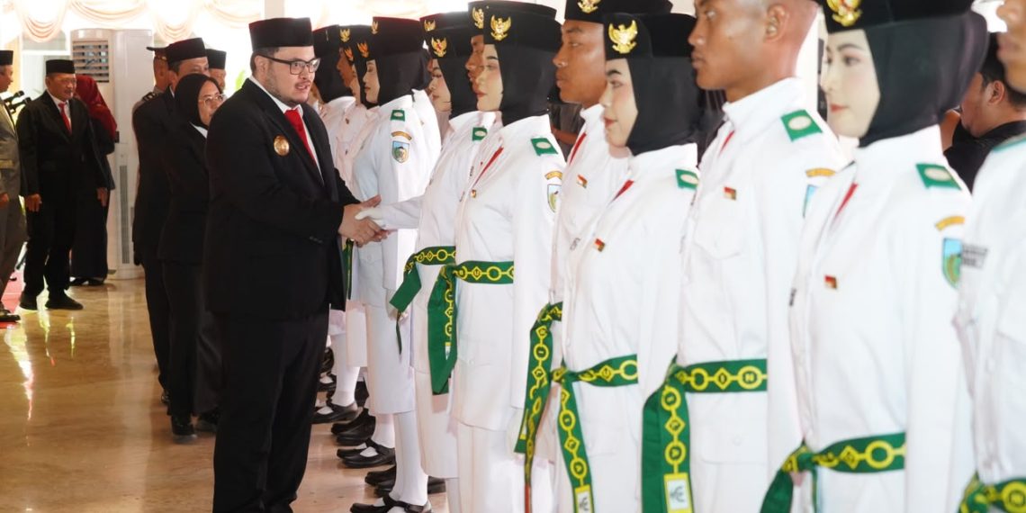 Bupati Kediri Kukuhkan 75 Anggota Paskibraka Kabupaten Kediri Tahun 2026