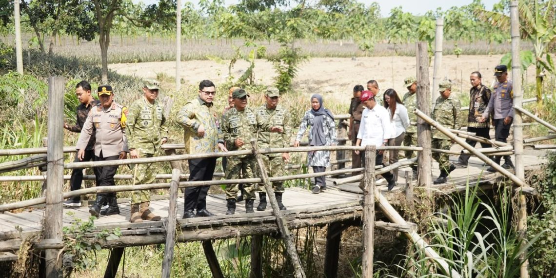 Bupati Kediri Siap Alokasikan BKK untuk Penguatan Jalan Usaha Tani di Ngancar
