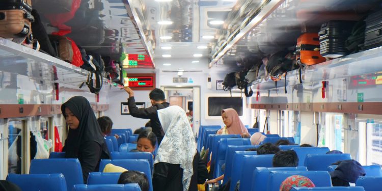 Antisipasi Lonjakan Penumpang Libur HUT Ke-81 RI, KAI Daop 7 Madiun Tambah Rangkaian Kereta
