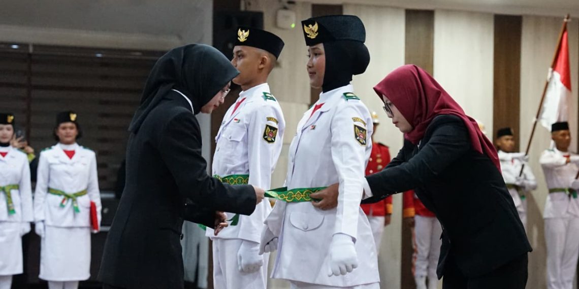 Wali Kota Kediri Kukuhkan Anggota Paskibraka Kota Kediri Tahun 2026