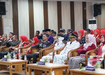 Wali Kota Kediri Vinanda Prameswati Ikuti Upacara Detik-Detik Proklamasi Secara Virtual dari Balai Kota