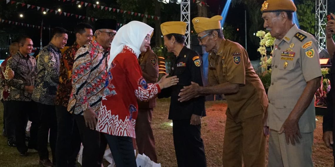 Puncak Peringatan HUT Ke-81 RI di Kota Kediri Ditutup Malam Resepsi, Wali Kota Vinanda Apresiasi Paskibraka dan Veteran