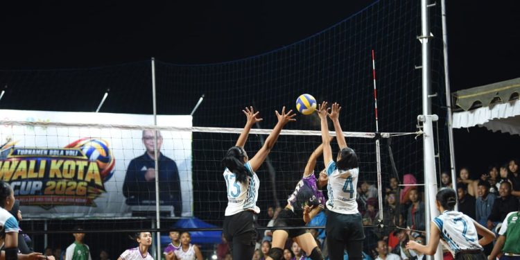 Vinanda Prameswati Buka Turnamen Bola Voli Wali Kota Cup 2026 Antarpelajar se-Wilayah Kediri