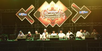 Lantunan Selawat Menggema di Omah Sawah Kediri, Wali Kota Vinanda Prameswati dan Gus Makmun Ajak Warga Teladani Akhlak Rasulullah