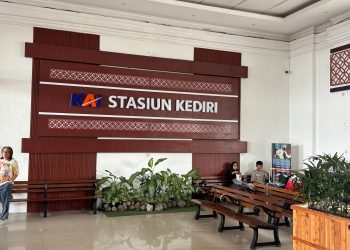 KA Malabar Tertemper Truk di Klaten, KAI Daop 7 Madiun Sampaikan Permohonan Maaf atas Keterlambatan Perjalanan