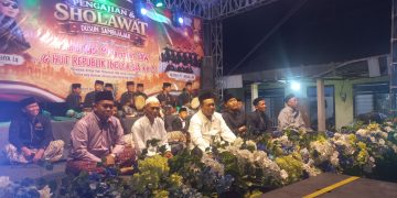 M Hadi Setiawan Hadiri Pengajian dan Berselawat Bersama Gus Elham Yahya di Sambijajar Kediri