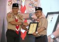 Atribut Seragam Pramuka Abdul Mu’ti Jadi Sorotan Warganet Usai Terima Lencana Darma Bakti