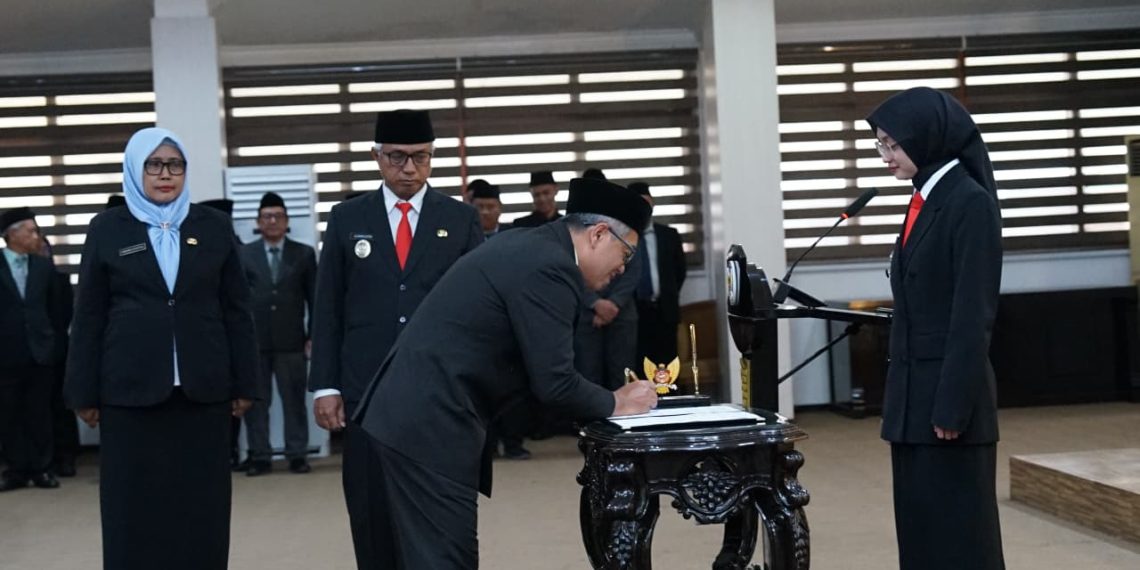 Rincian Lengkap Mutasi Pejabat Eselon 2, 3, dan 4 Pemkot Kediri yang Dilantik Wali Kota Vinanda Prameswati