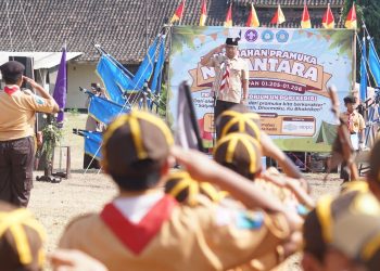 Wawali Kediri Buka Perkemahan Pramuka Nusantara 2026 SD Lab UNP di Lapangan Brimob
