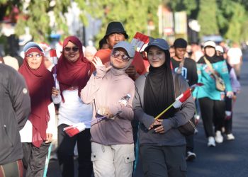 Wali Kota Kediri Ikuti Family Walk Fun SYIAR 2026, Dorong Warga Gemar Olahraga dan Quality Time
