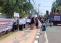 Ratusan Pedagang Pasar Kota Kediri Demo DPRD dan Pemkot Tuntut Evaluasi Pengelolaan Pasar