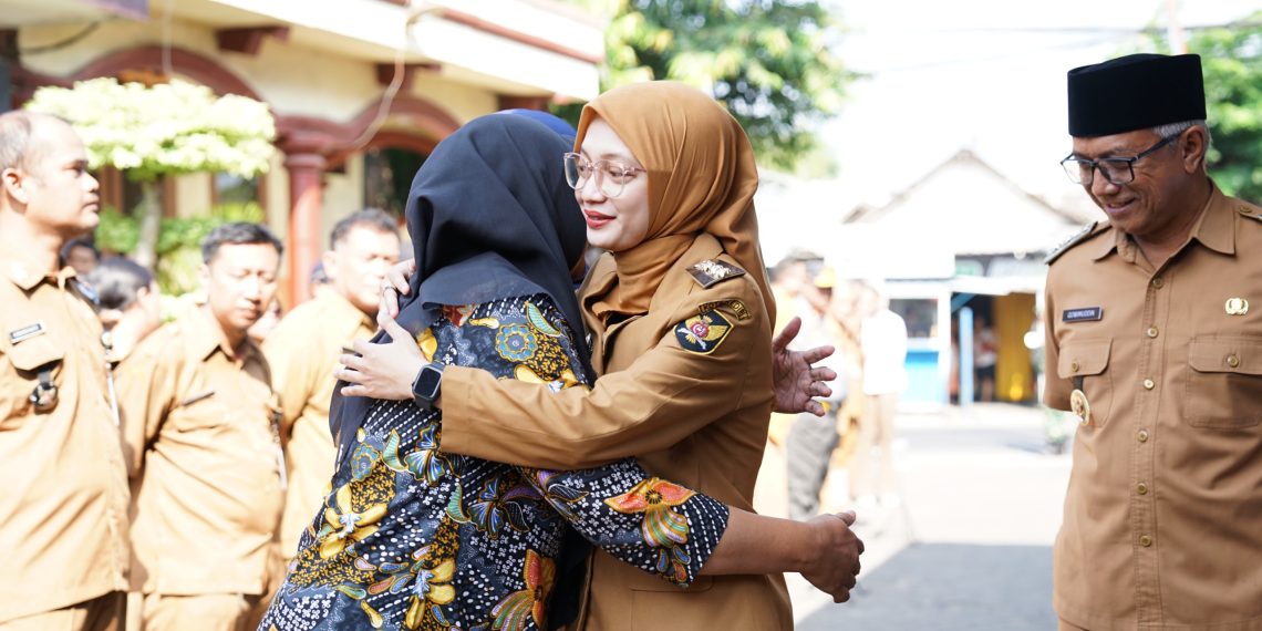 Wali Kota Kediri Tekankan Peran Strategis Kelurahan dalam Pelayanan dan Ketahanan Pangan
