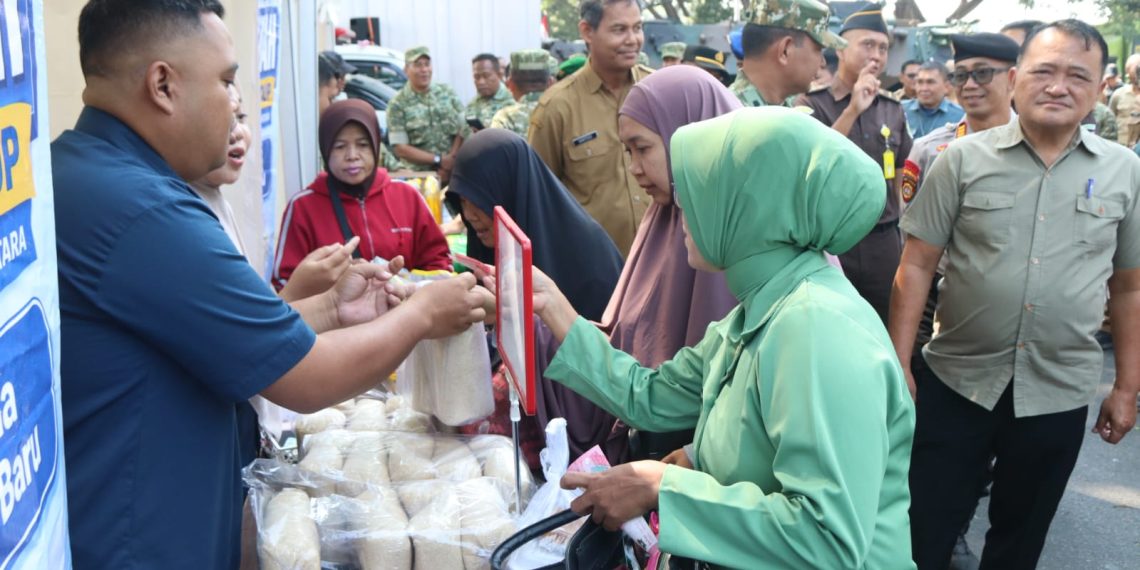 Kodim 0809/Kediri Gelar Bazar dan Pameran UMKM Peringati HUT ke-81 TNI