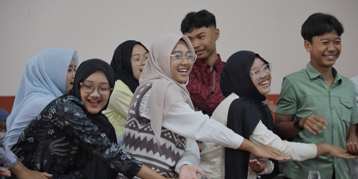 DP3AP2KB Kota Kediri Gelar Pelatihan Pendidik Sebaya untuk Optimalkan Peran Duta GenRe