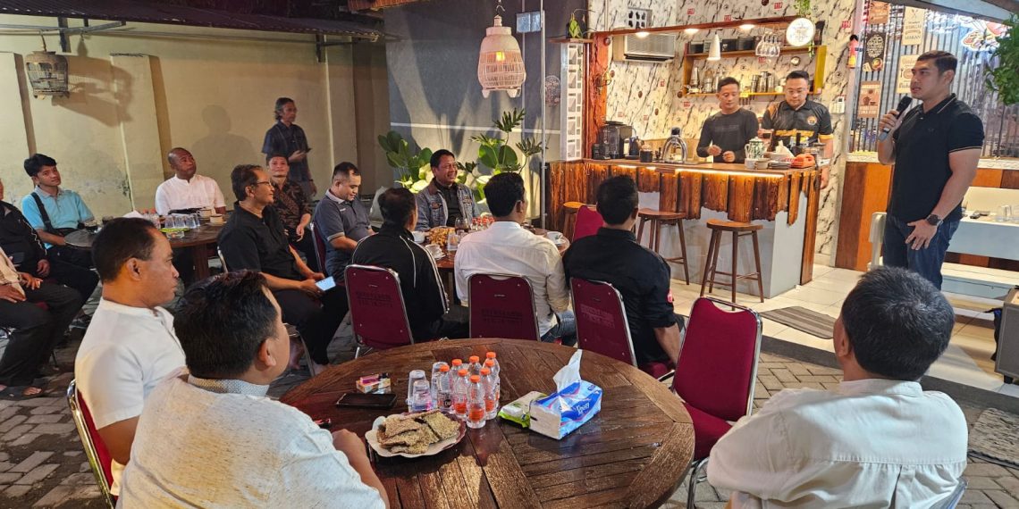 Polsek Pare Gelar Pojok Kopi Bareng Forkopimcam Badas, Bahas Kamtibmas hingga Siskamling