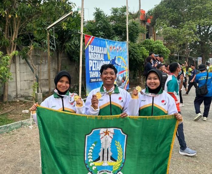 Disiplin Latihan 3 Sesi Sehari, Trio Mahasiswa Unesa Bawa Jatim Sabet Emas Kejurnas Pétanque 2026