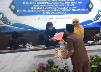 Pemkot dan DPRD Kota Kediri Setujui Raperda Perubahan APBD 2026