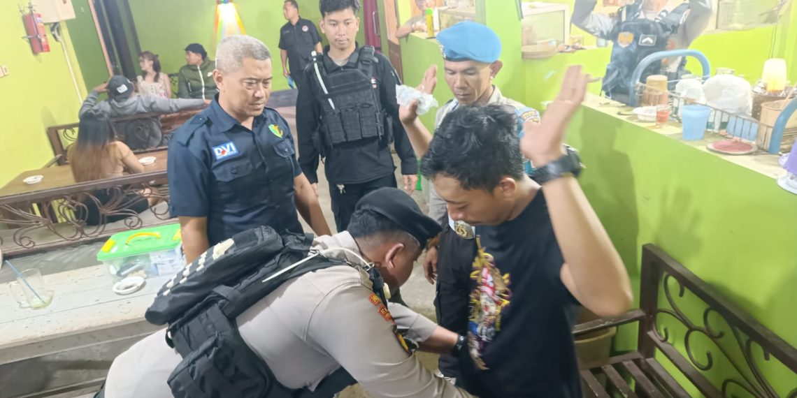 Polres Kediri Operasi Tempat Hiburan Malam di Kras, Satu Orang Diduga Positif Narkoba