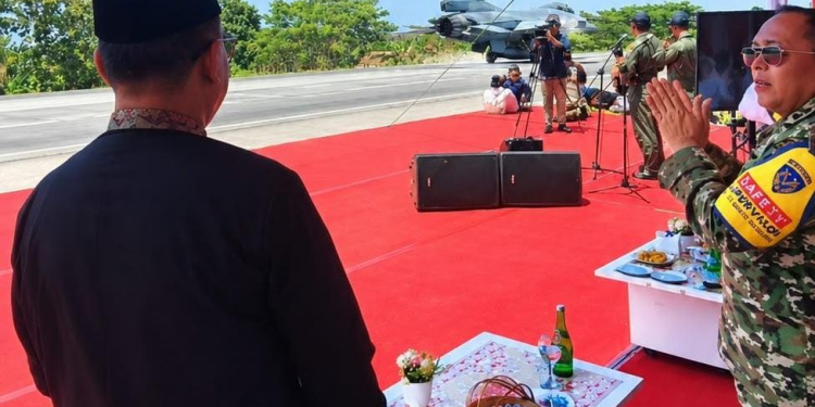 Spektakuler! Ruas Tol Paspro Disulap Jadi Landasan Pacu Darurat Pesawat Tempur F-16 dan Super Tucano TNI AU